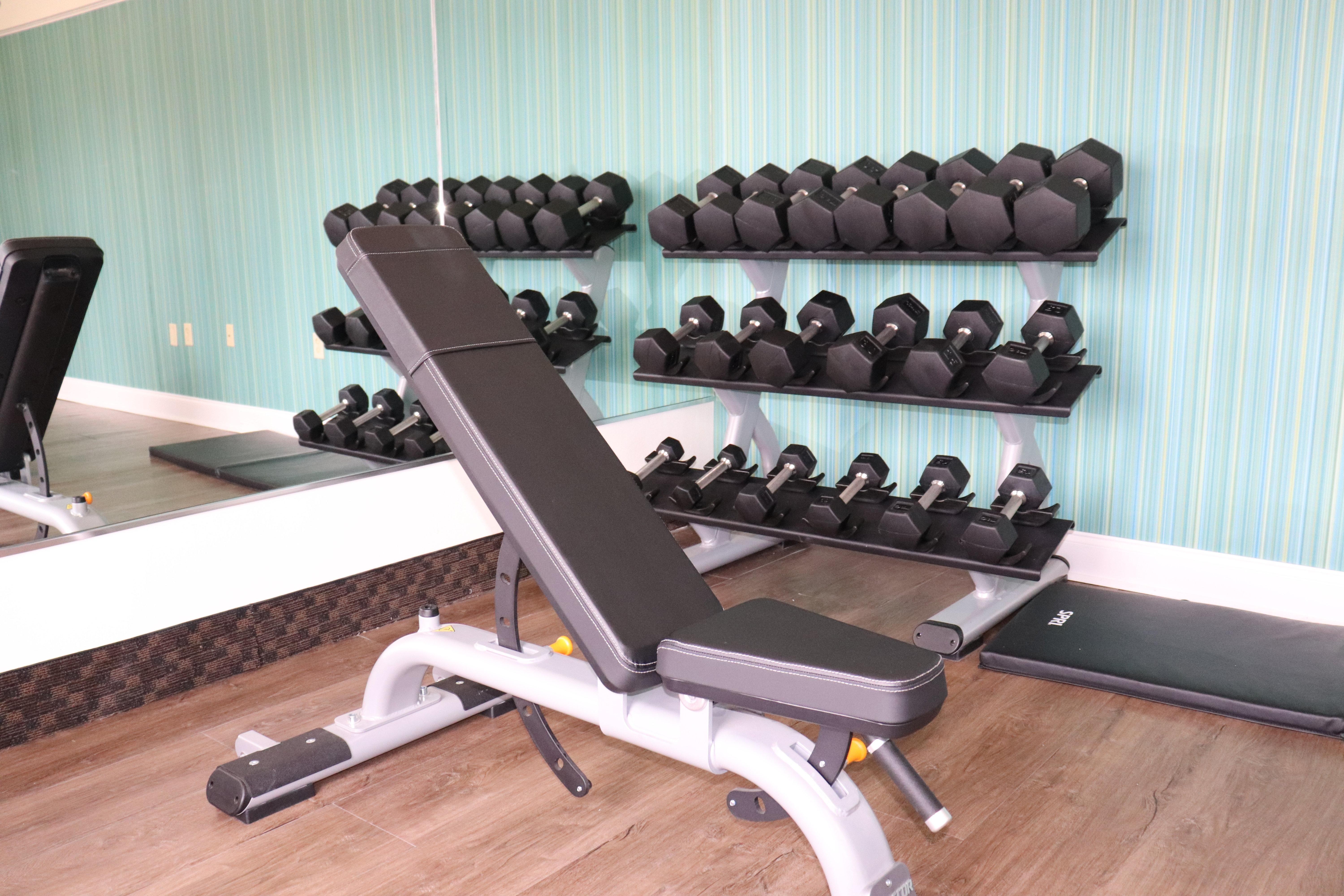 Holiday Inn Express Hotel & Suites Clearwater Us 19 North By Ihg Exteriör bild