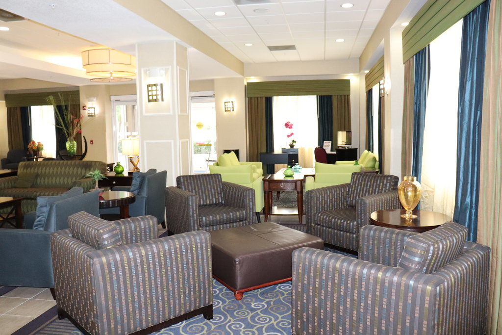 Holiday Inn Express Hotel & Suites Clearwater Us 19 North By Ihg Exteriör bild