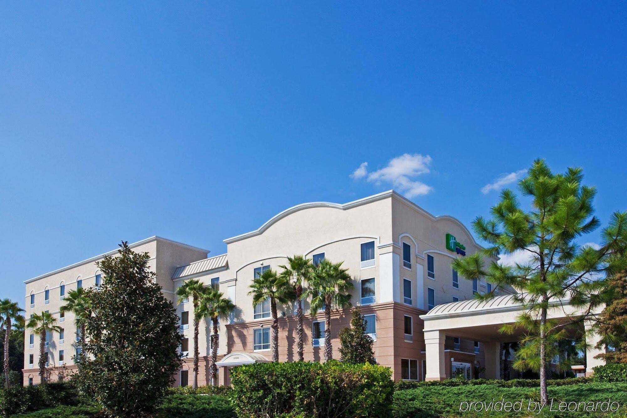 Holiday Inn Express Hotel & Suites Clearwater Us 19 North By Ihg Exteriör bild